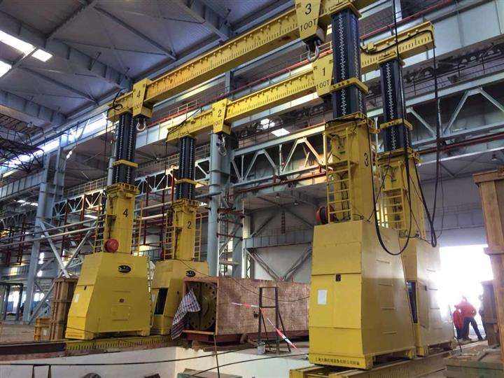 如何用液壓龍門吊完成重型機(jī)械搬運(yùn)及定位安裝？